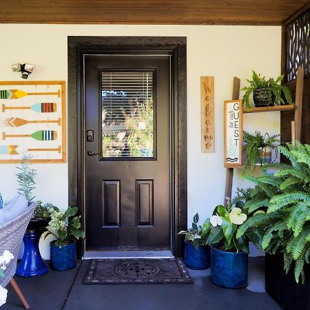 Rayleigh Riverfront Retreat- Peaceful Garden Oasis-25 Minutes To Ski Hill Kamloops Exteriér fotografie