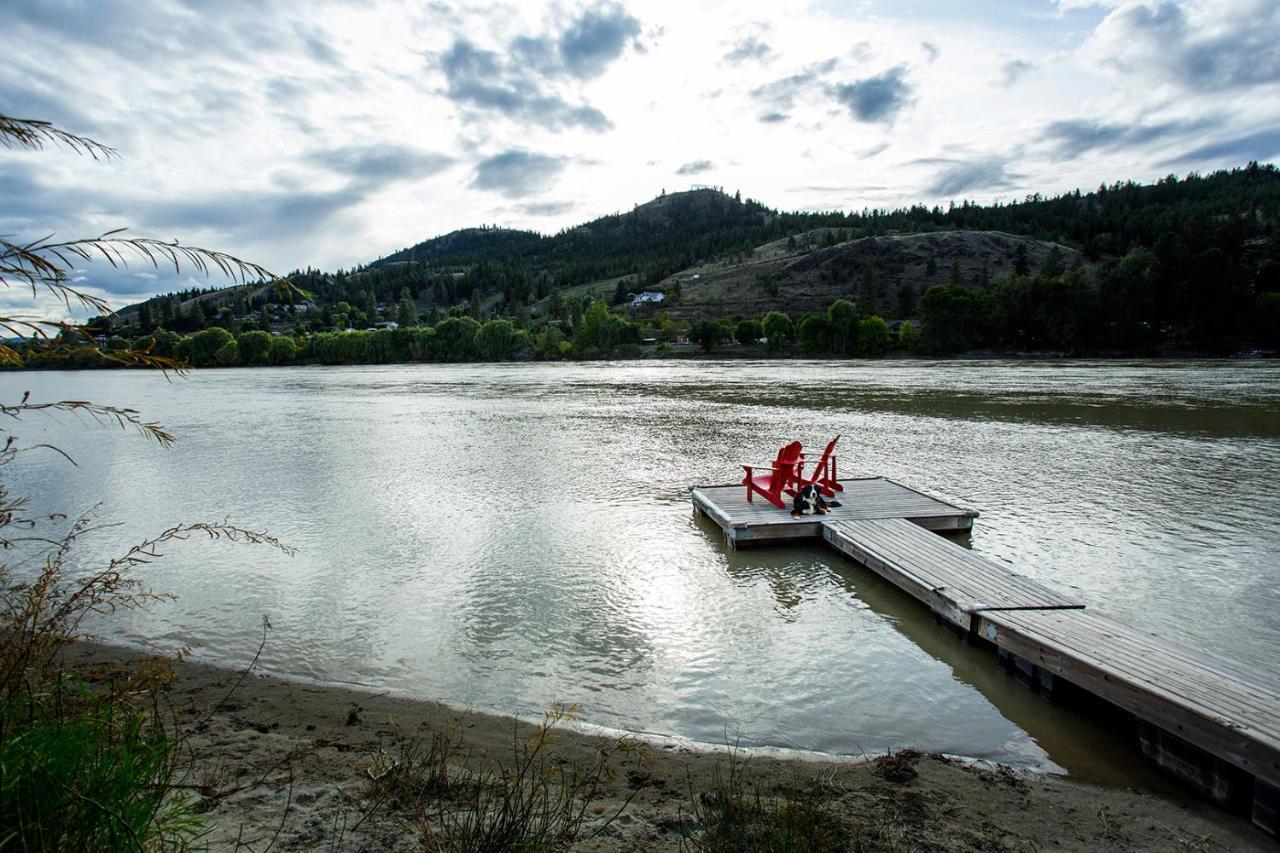 Rayleigh Riverfront Retreat- Peaceful Garden Oasis-25 Minutes To Ski Hill Kamloops Exteriér fotografie